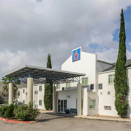 Motel 6 New Braunfels